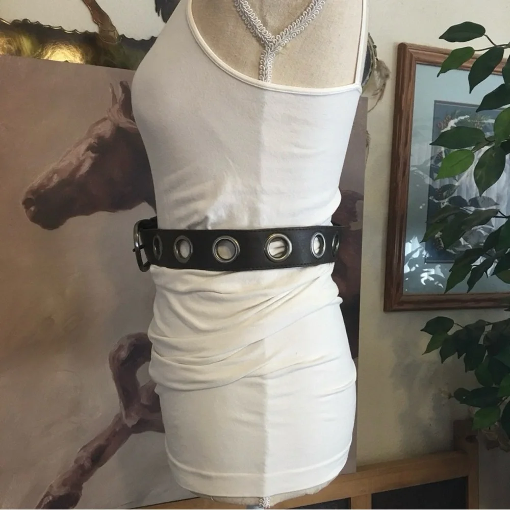 Jordache dark brown aged silver grommet belt M/L